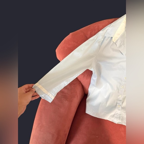 Lacoste Sky Blue Shirt with Iconic Logo - Picture 2 of 6